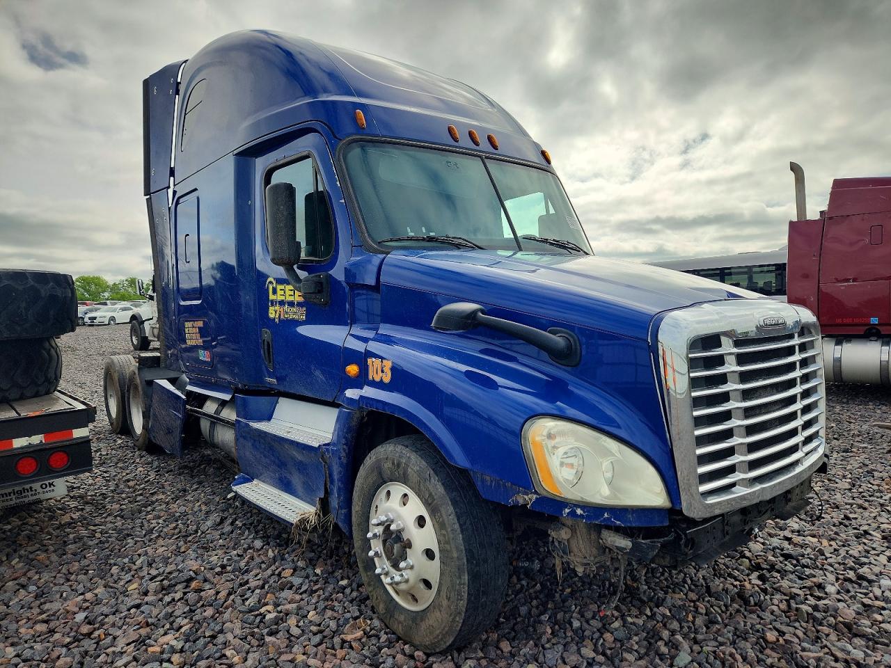 3AKJGLDRXKSKF4772 · 2019 FREIGHTLINER CASCADIA 125