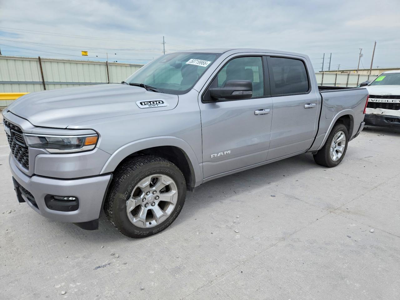 1C6RREFP0SN718059 · 2025 RAM 1500