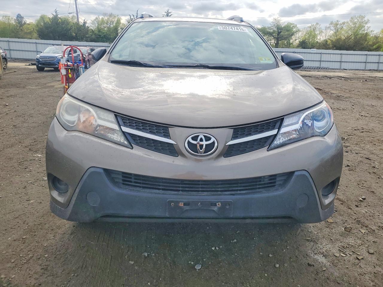 JTMBFREV8FD116323 · 2015 TOYOTA RAV4 · 5/13