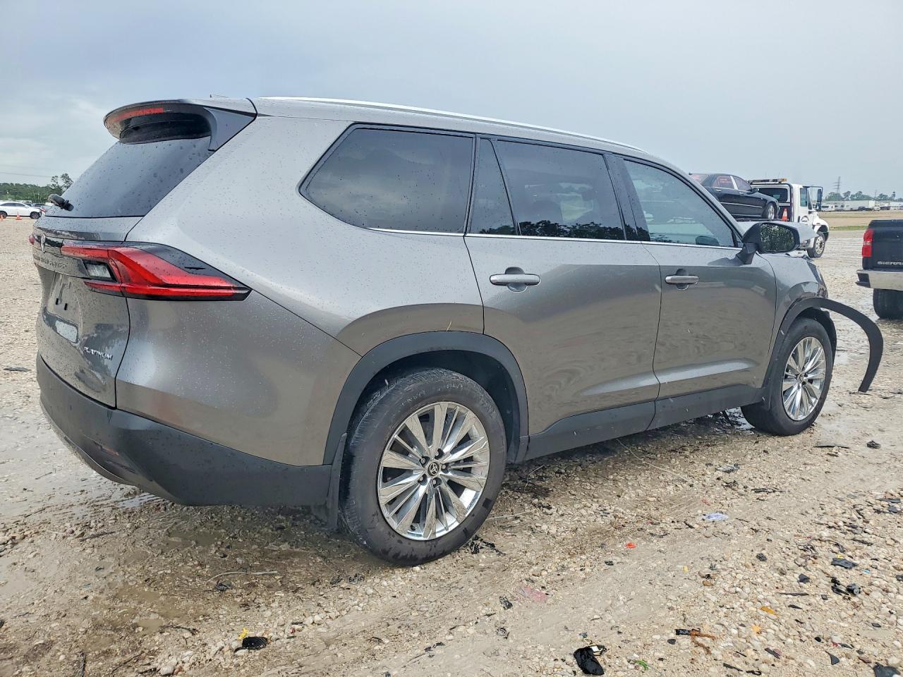 5TDAAAB53SS088428 · 2025 TOYOTA GRAND HIGHLANDER · 3/14