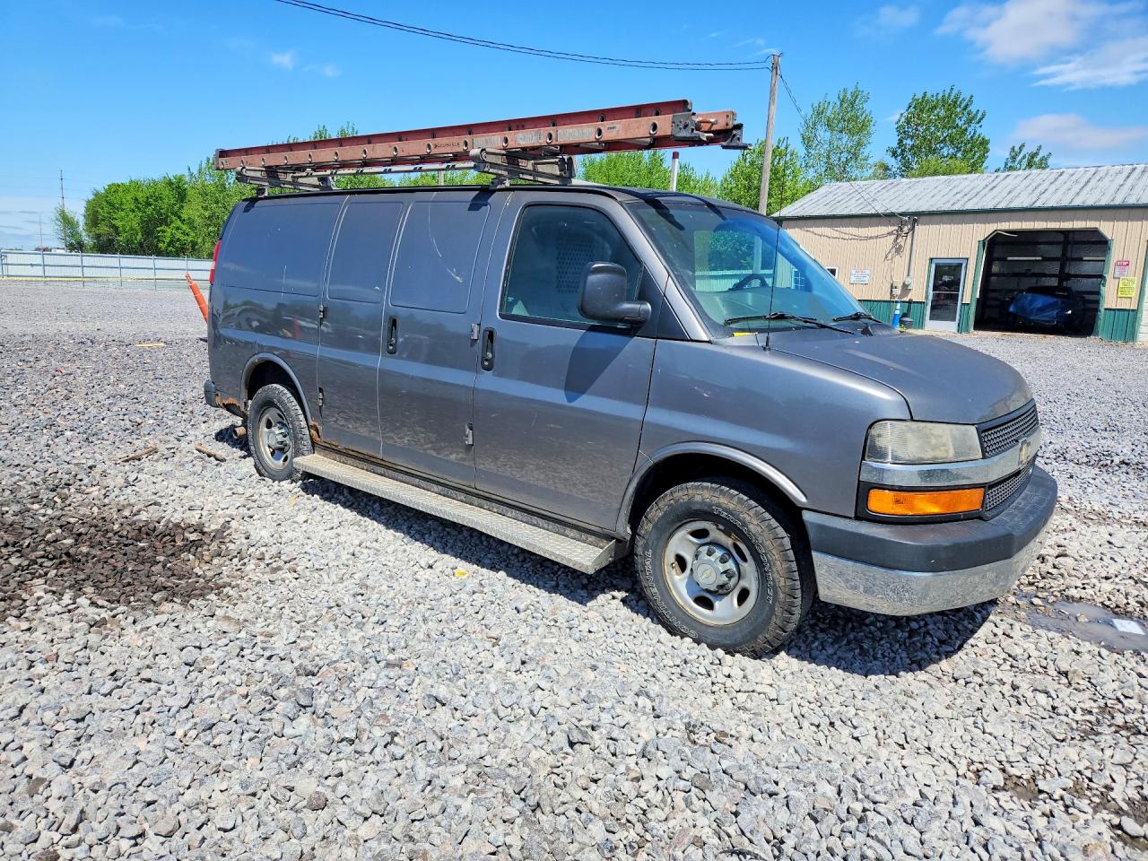 1GCZGFBAXA1178554 · 2010 CHEVROLET EXPRESS G2500 · 4/12
