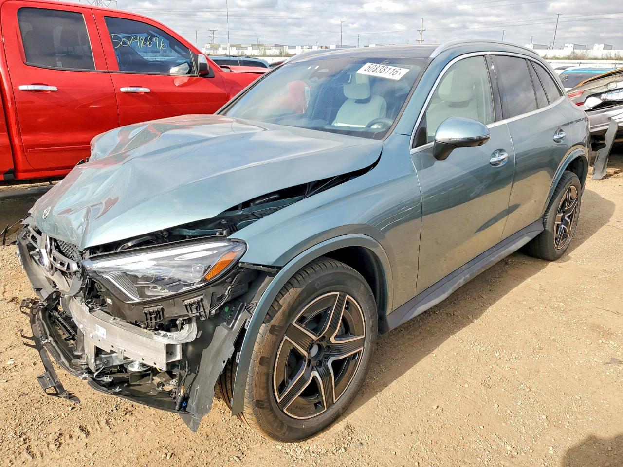 W1NKM4HB3TU112016 · 2026 MERCEDES-BENZ GLC