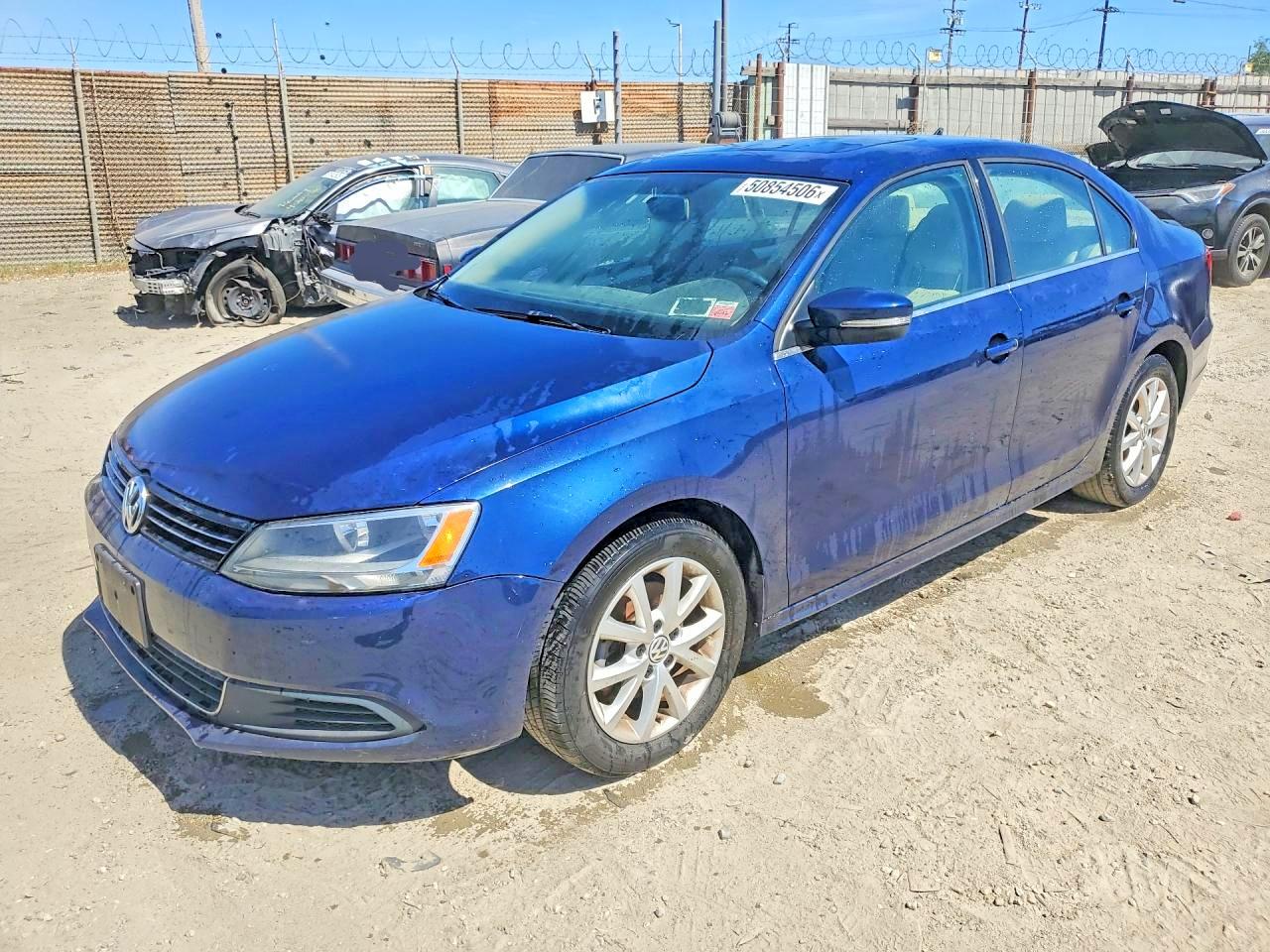 3VWD17AJ1EM376593 · 2014 VOLKSWAGEN JETTA
