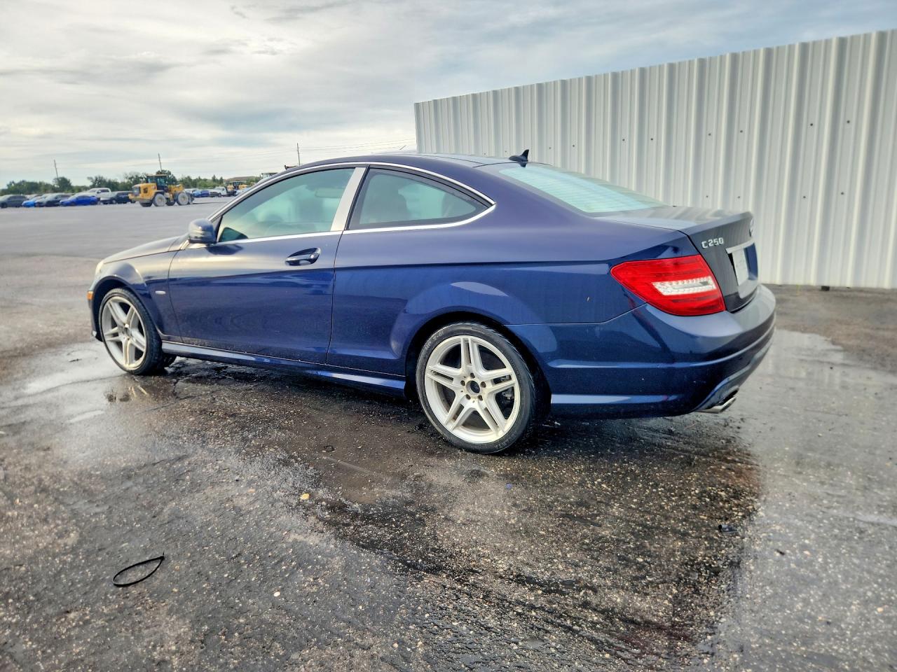 WDDGJ4HB3CF746345 · 2012 MERCEDES-BENZ C · 2/13