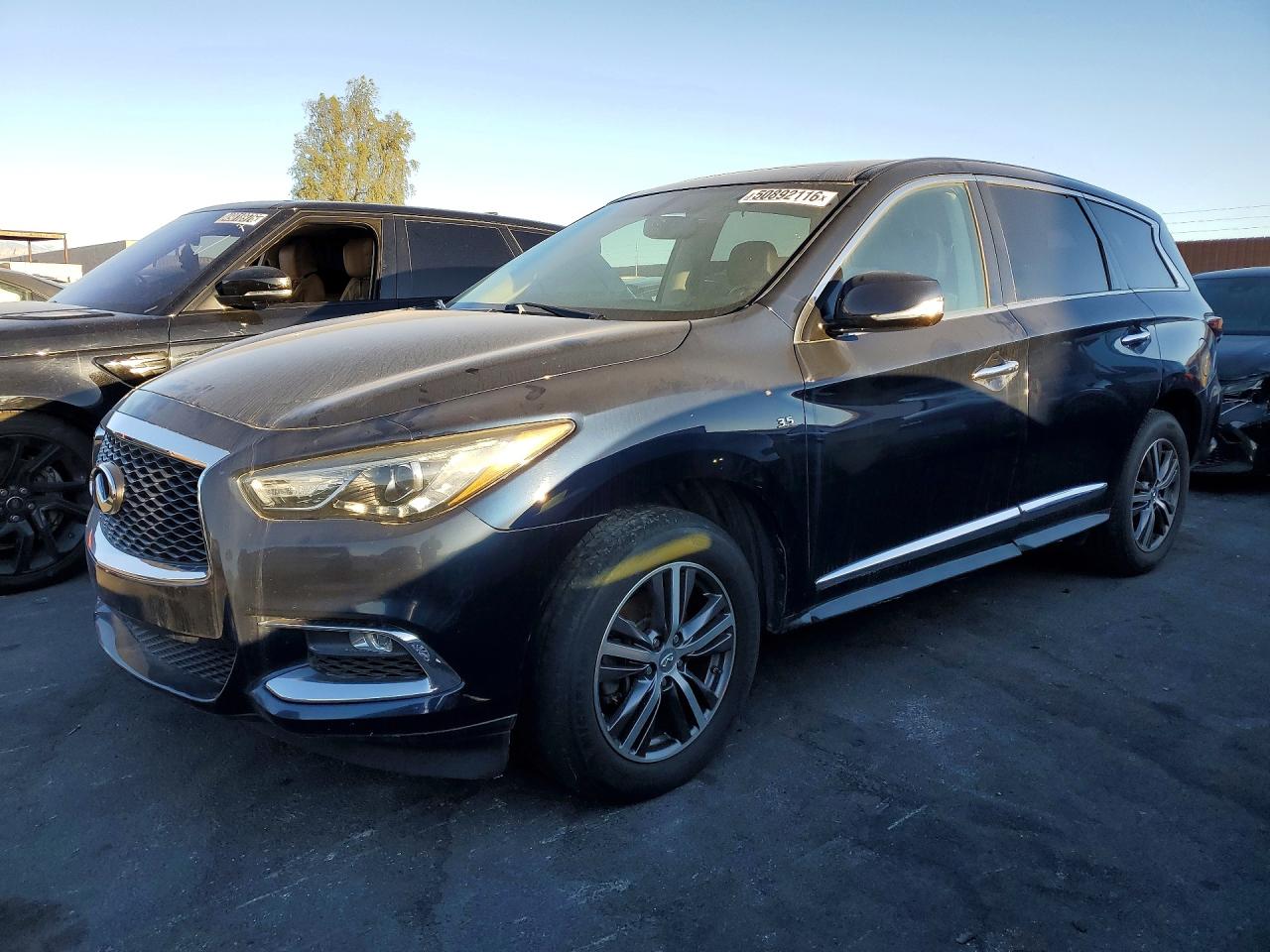 5N1DL0MN4JC533169 · 2018 INFINITI QX60