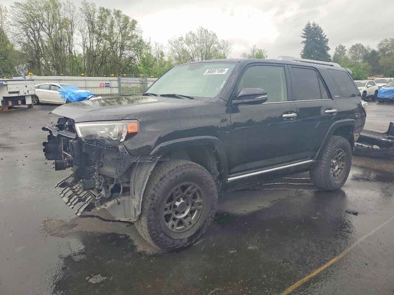 JTEBU5JR9J5552328 · 2018 TOYOTA 4RUNNER