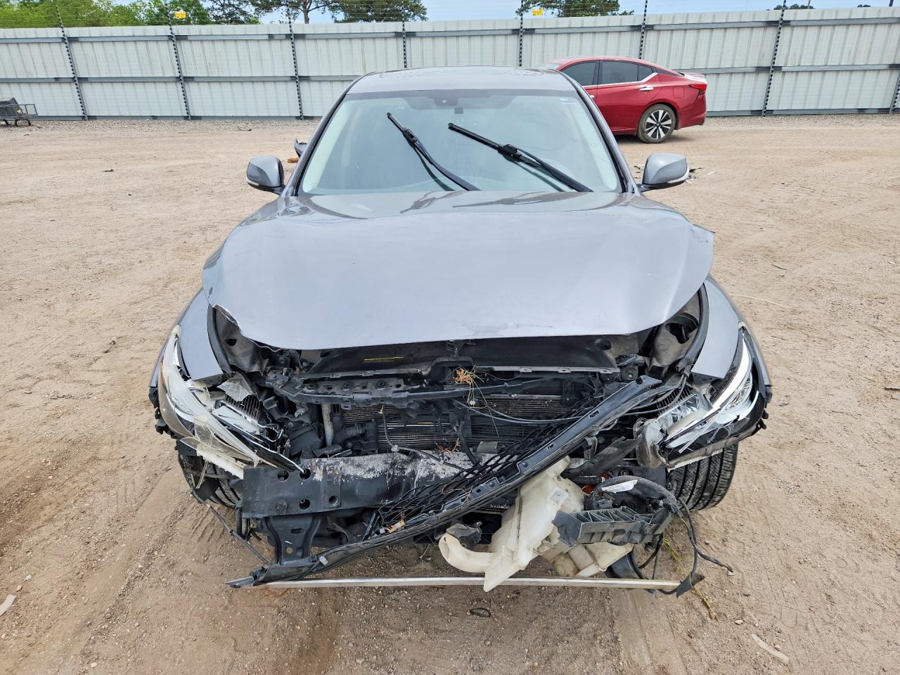 JN1EV7AP9JM590868 · 2018 INFINITI Q50 · 5/13