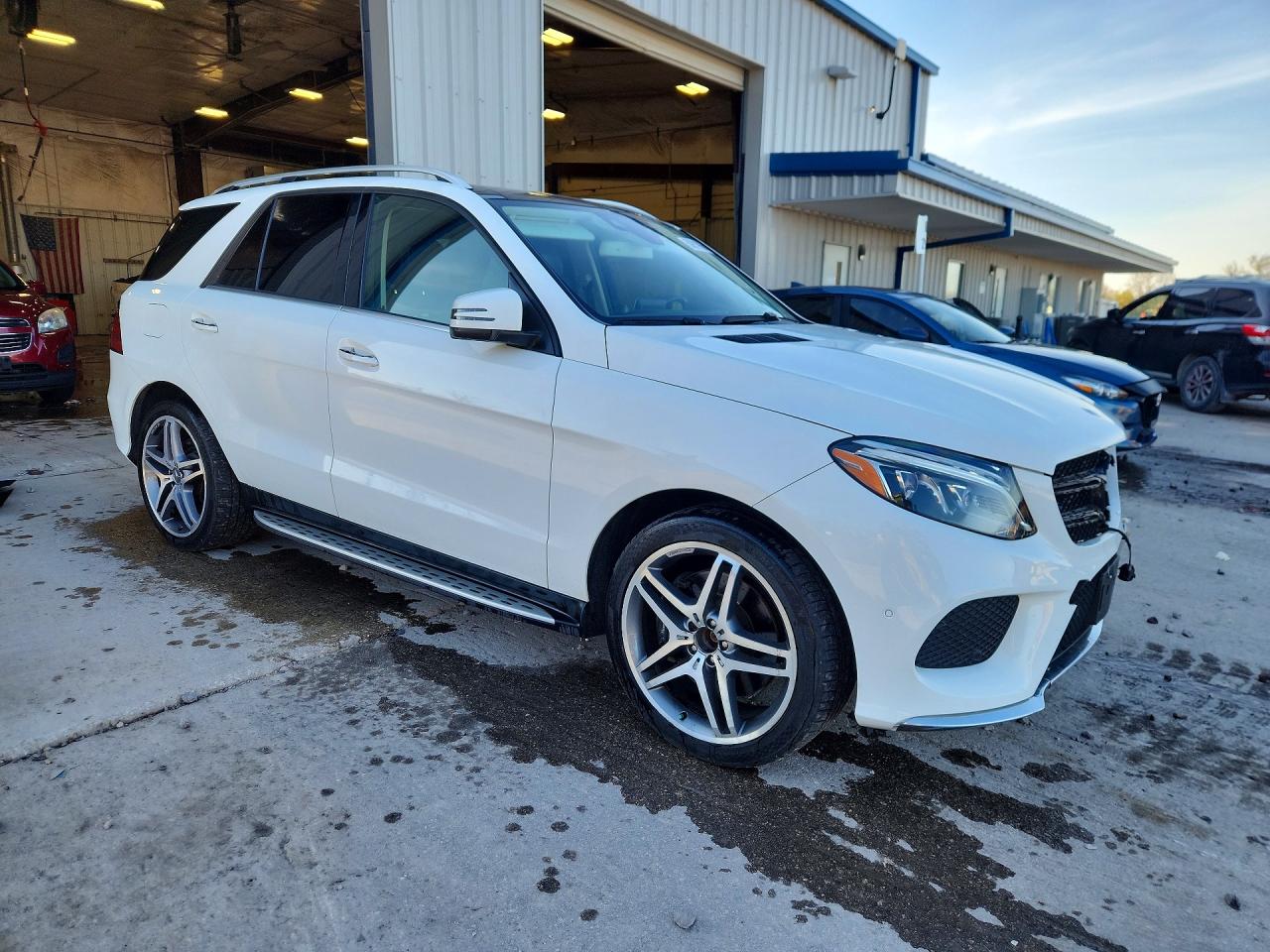 4JGDA7DB7HA841852 · 2017 MERCEDES-BENZ GLE · 4/12