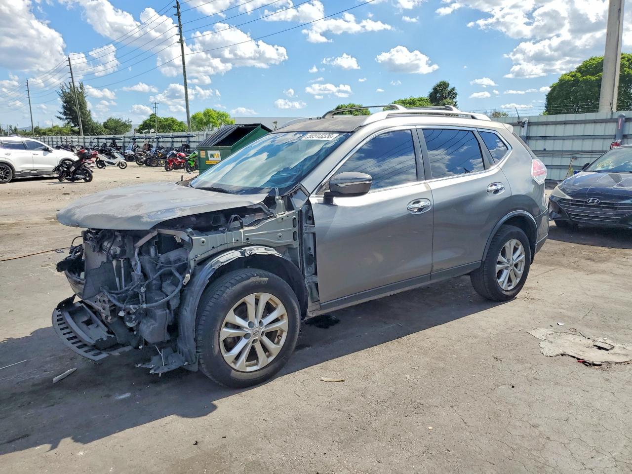 KNMAT2MV6FP569271 · 2015 NISSAN ROGUE