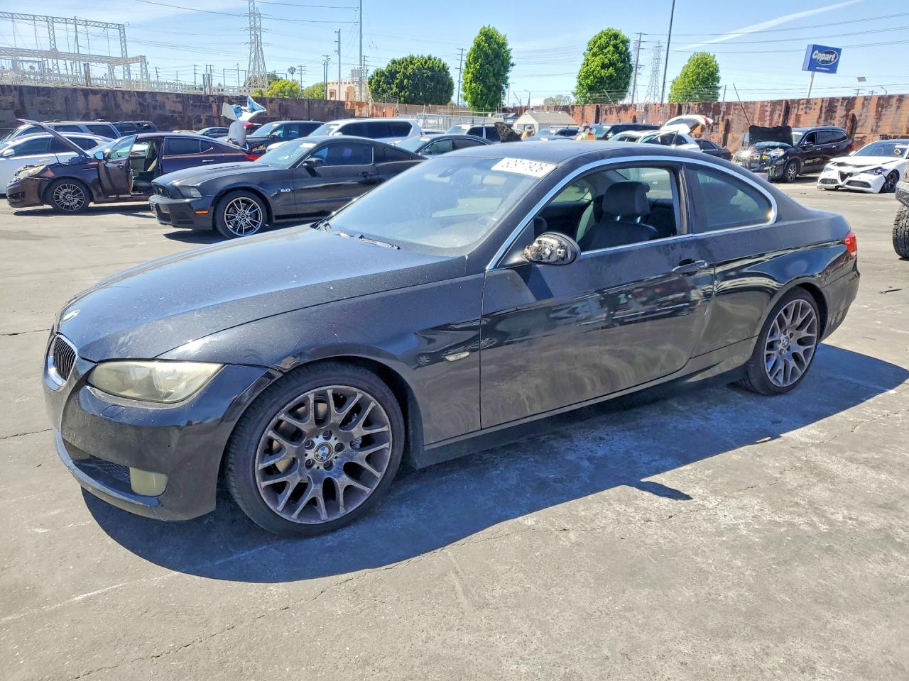 WBAWB33507PV74240 · 2007 BMW 328