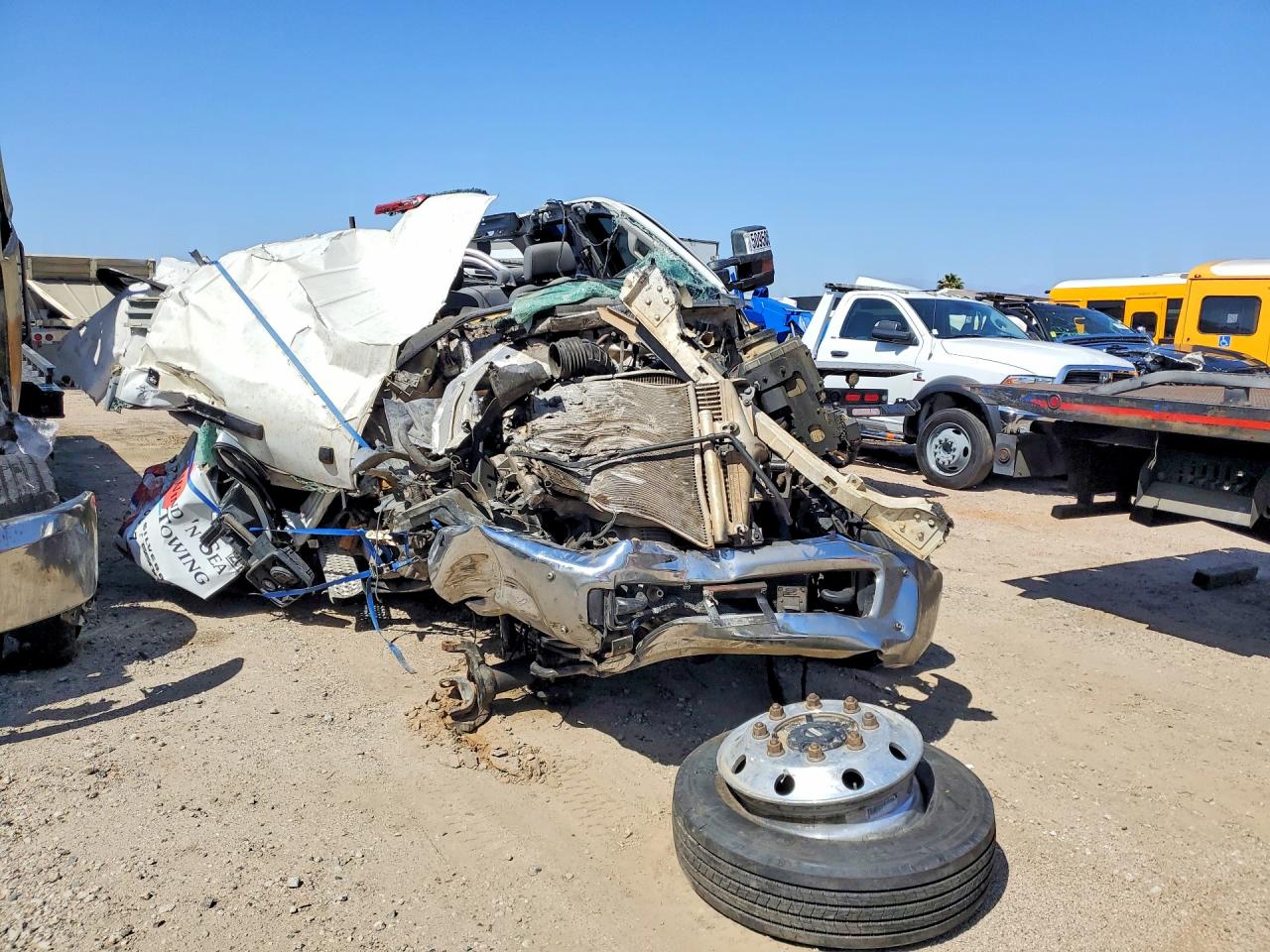 1HTKJPVK7KH317421 · 2019 CHEVROLET SILVERADO MEDIUM DUTY · 4/12