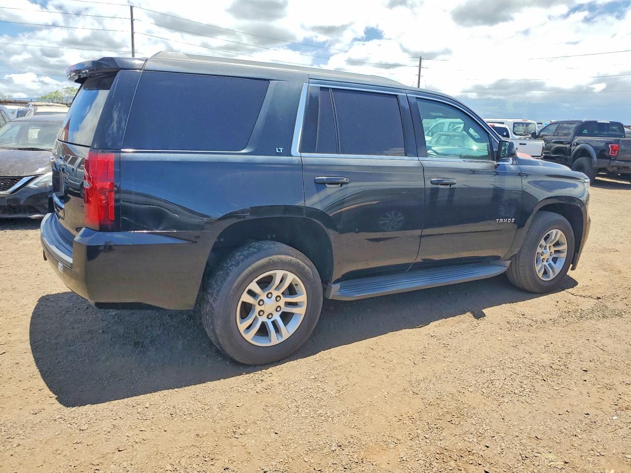 1GNSCBKC2FR727882 · 2015 CHEVROLET TAHOE · 3/13