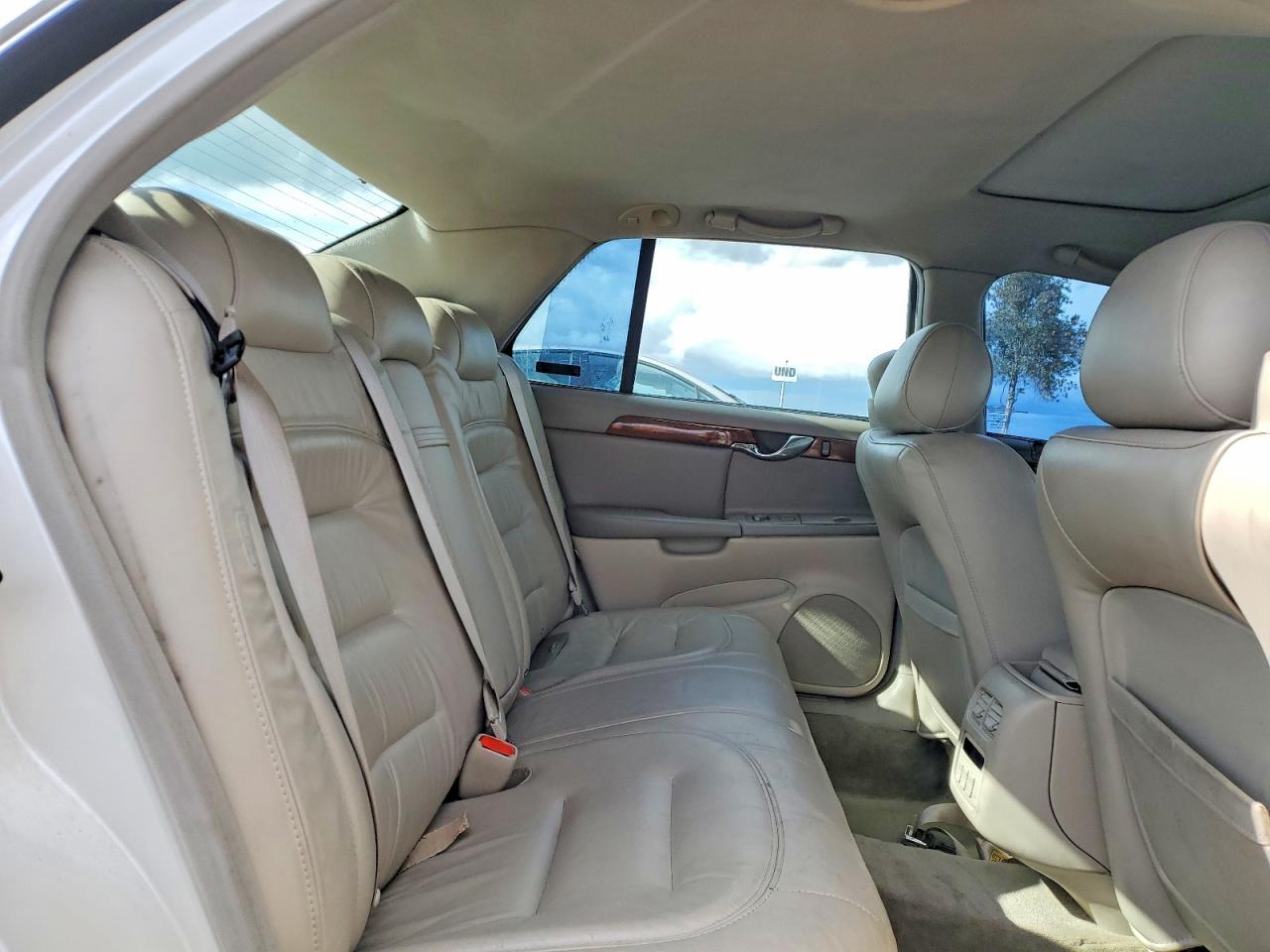 1G6KD57Y02U260838 · 2002 CADILLAC DEVILLE · 10/12