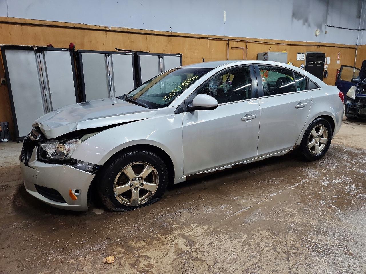 1G1PF5S96B7177466 · 2011 CHEVROLET CRUZE