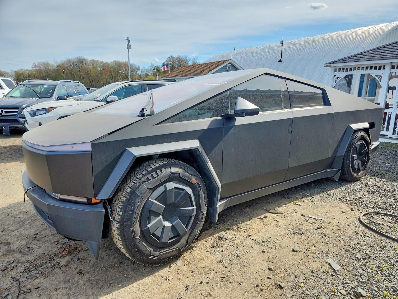 7G2CEHED1RA001322 · 2024 TESLA CYBERTRUCK