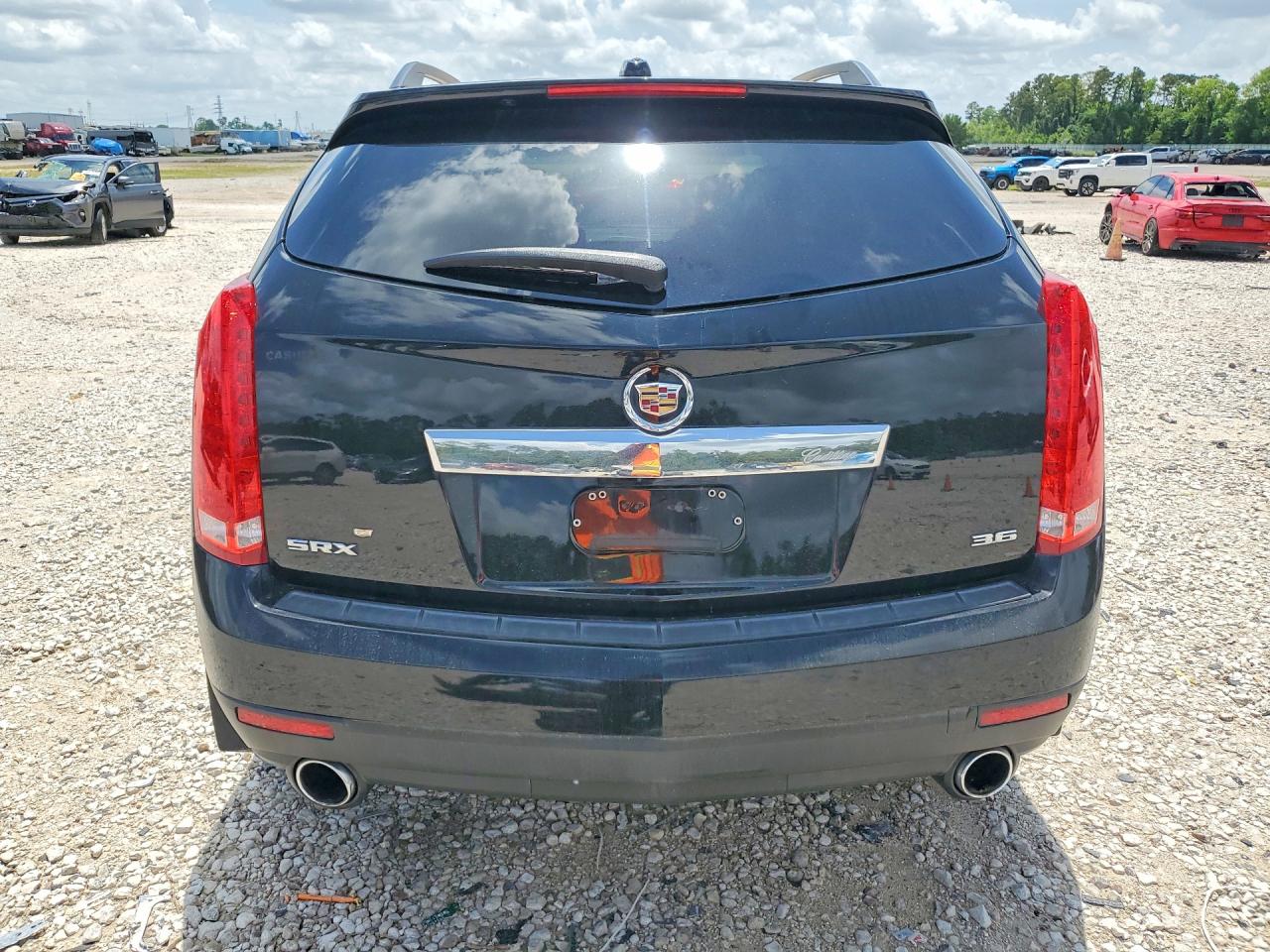 3GYFNAE37GS526305 · 2016 CADILLAC SRX · 6/14
