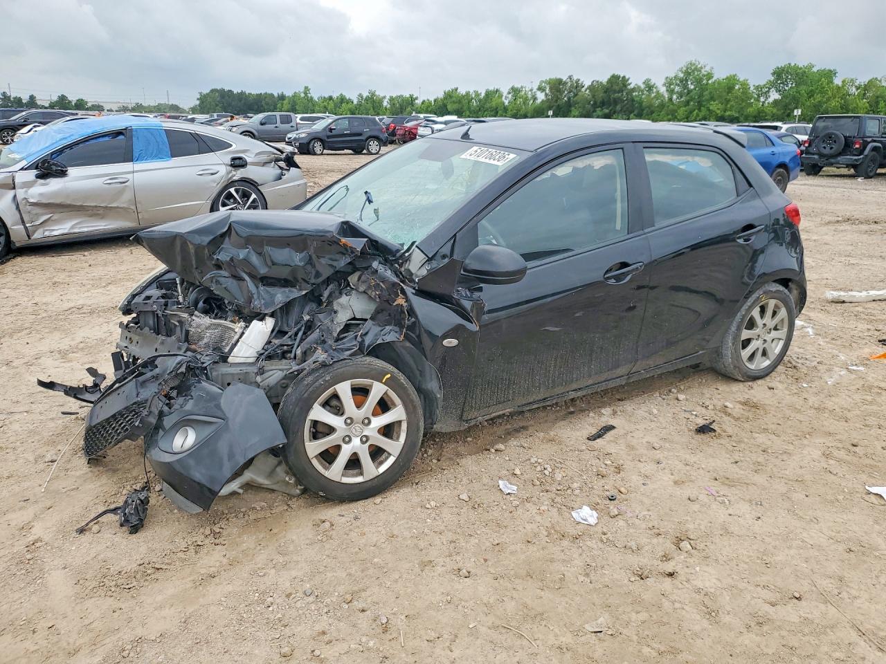 JM1DE1LZ7C0140425 · 2012 MAZDA MAZDA2