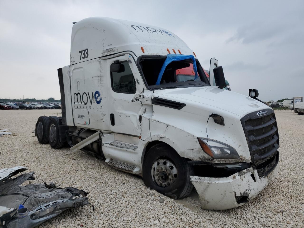 3AKJHHDR7RSUY5704 · 2024 FREIGHTLINER CASCADIA 126