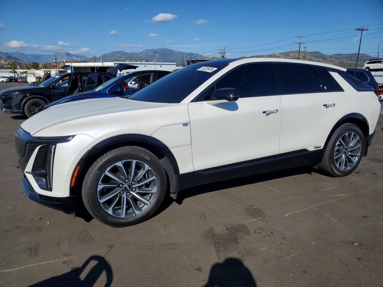 1GYKPVRK1RZ130085 · 2024 CADILLAC LYRIQ