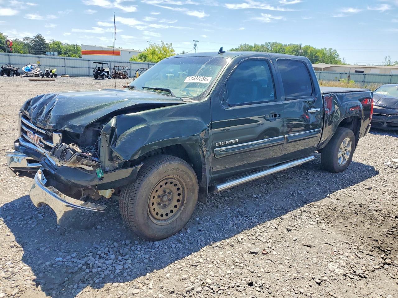 2013 GMC SIERRA