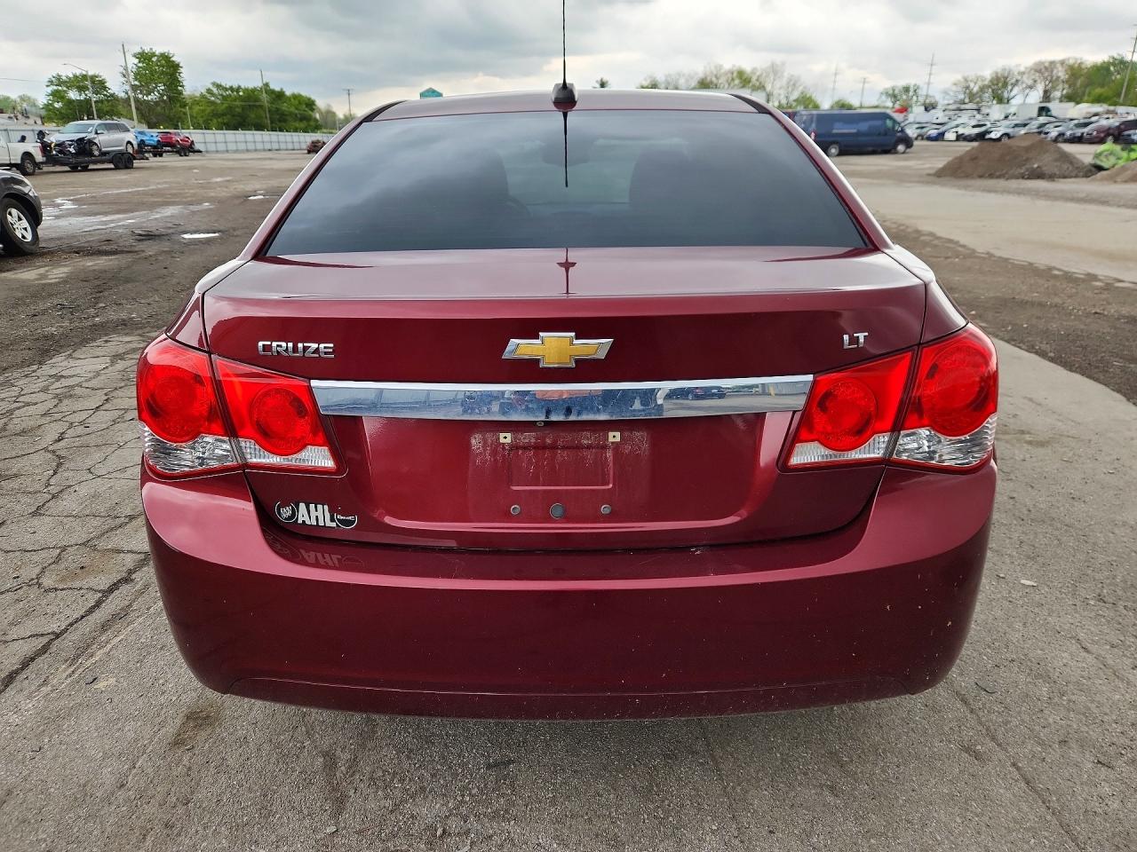 1G1PE5SB3G7154112 · 2016 CHEVROLET CRUZE LIMITED · 6/12
