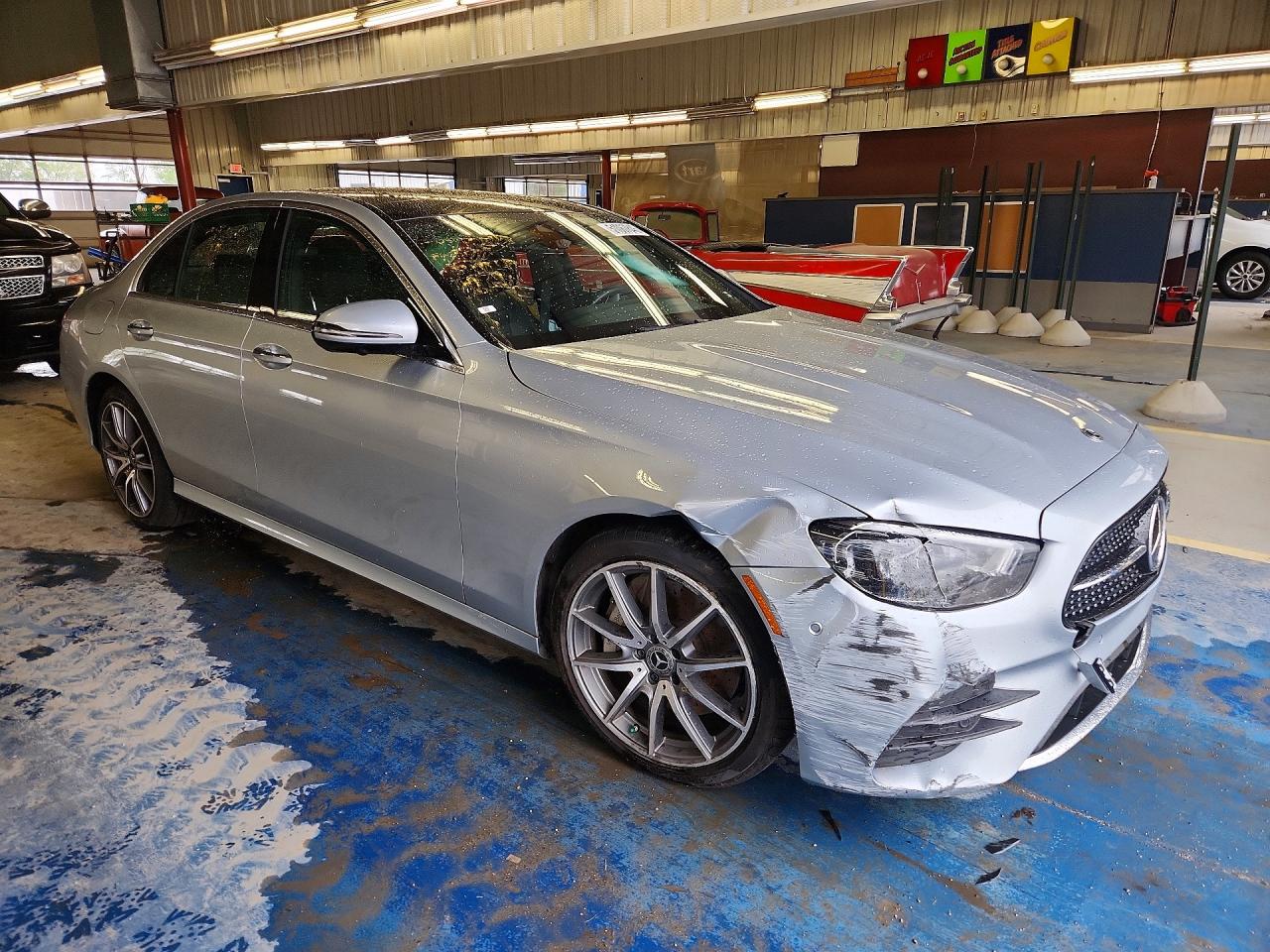 W1KZF5KB5PB158775 · 2023 MERCEDES-BENZ E · 4/12