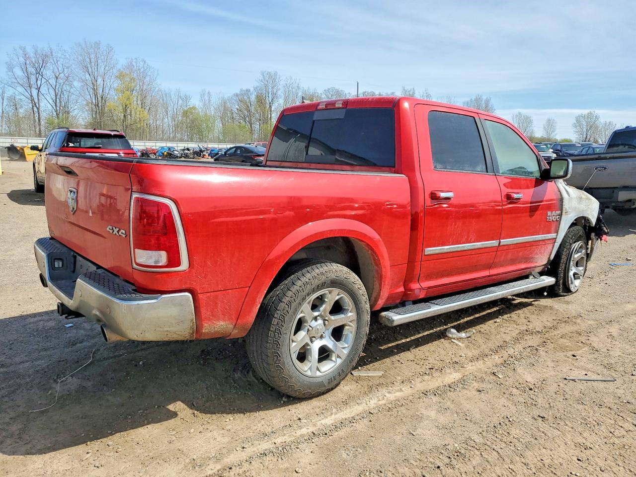 1C6RR7NM5JS338525 · 2018 RAM 1500 · 3/12