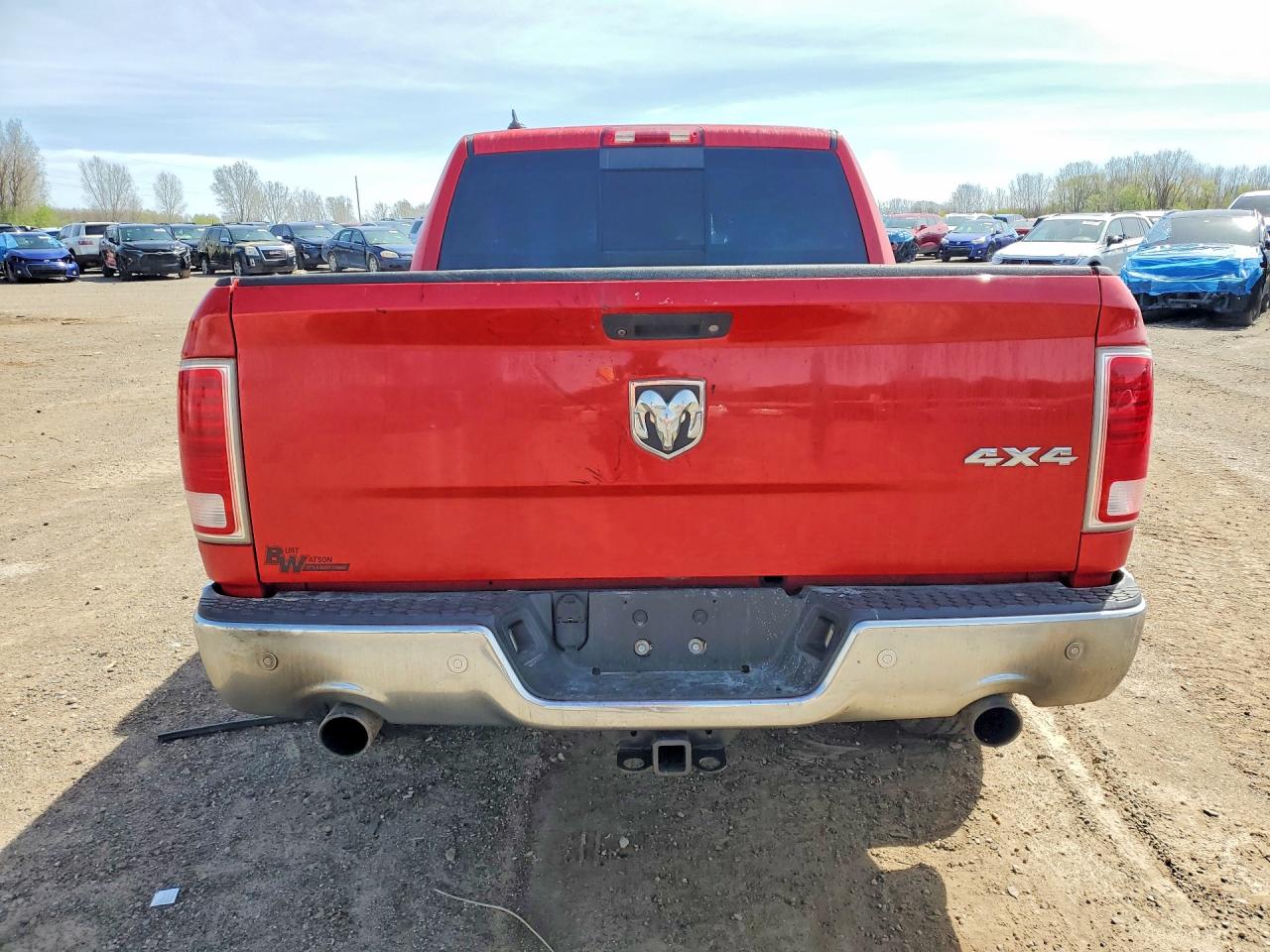 1C6RR7NM5JS338525 · 2018 RAM 1500 · 6/12