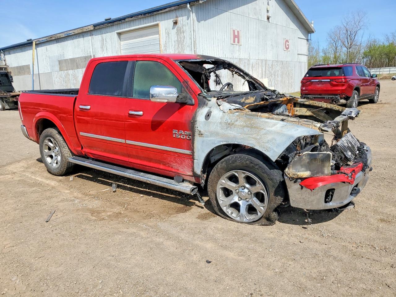 1C6RR7NM5JS338525 · 2018 RAM 1500 · 4/12