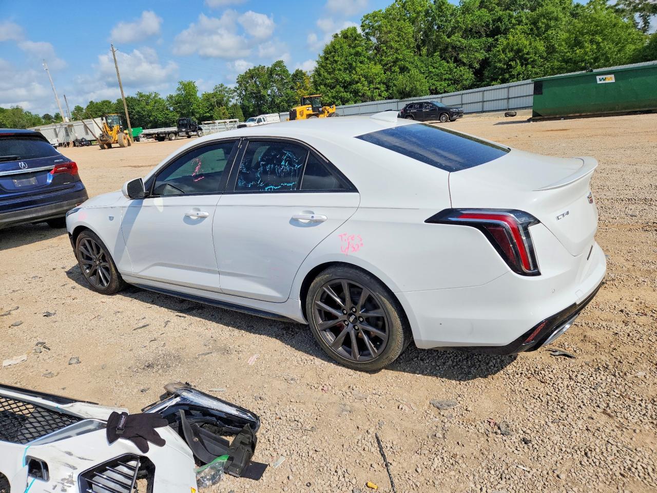 1G6DC5RK8L0140119 · 2020 CADILLAC CT4 · 2/13