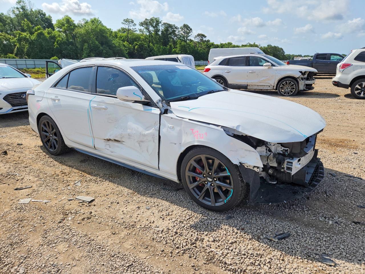 1G6DC5RK8L0140119 · 2020 CADILLAC CT4 · 4/13