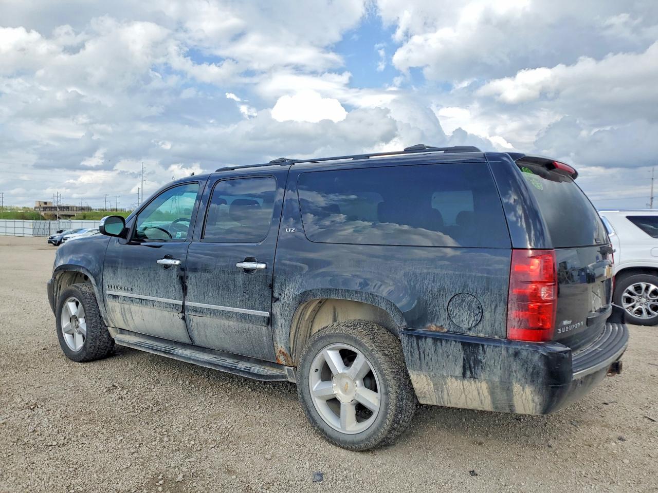 1GNSKKE77DR145730 · 2013 CHEVROLET SUBURBAN · 2/13