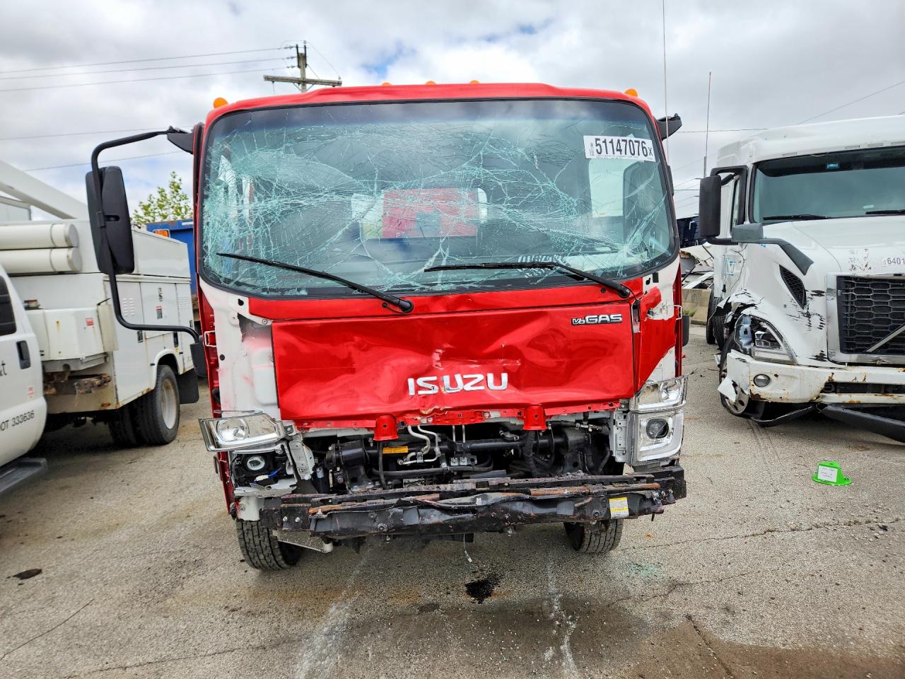 54DE5W1D9SSR05920 · 2025 ISUZU NRR · 5/13