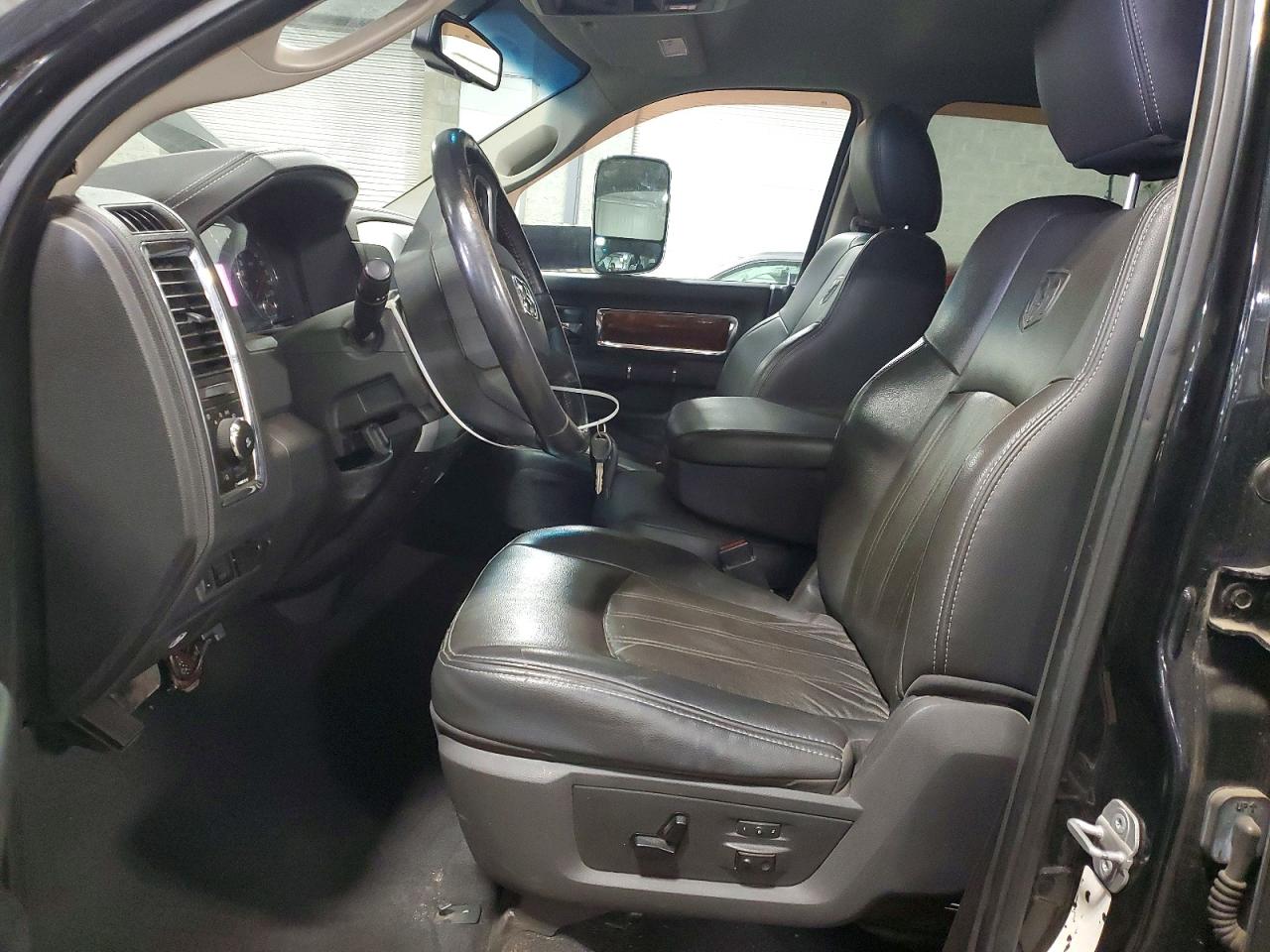 3D7TT2HT2AG149267 · 2010 DODGE RAM 2500 · 7/12