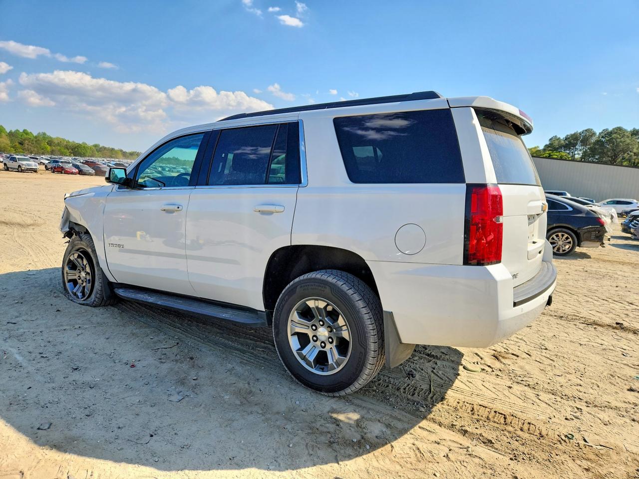 1GNSKAKC7LR130378 · 2020 CHEVROLET TAHOE · 2/13
