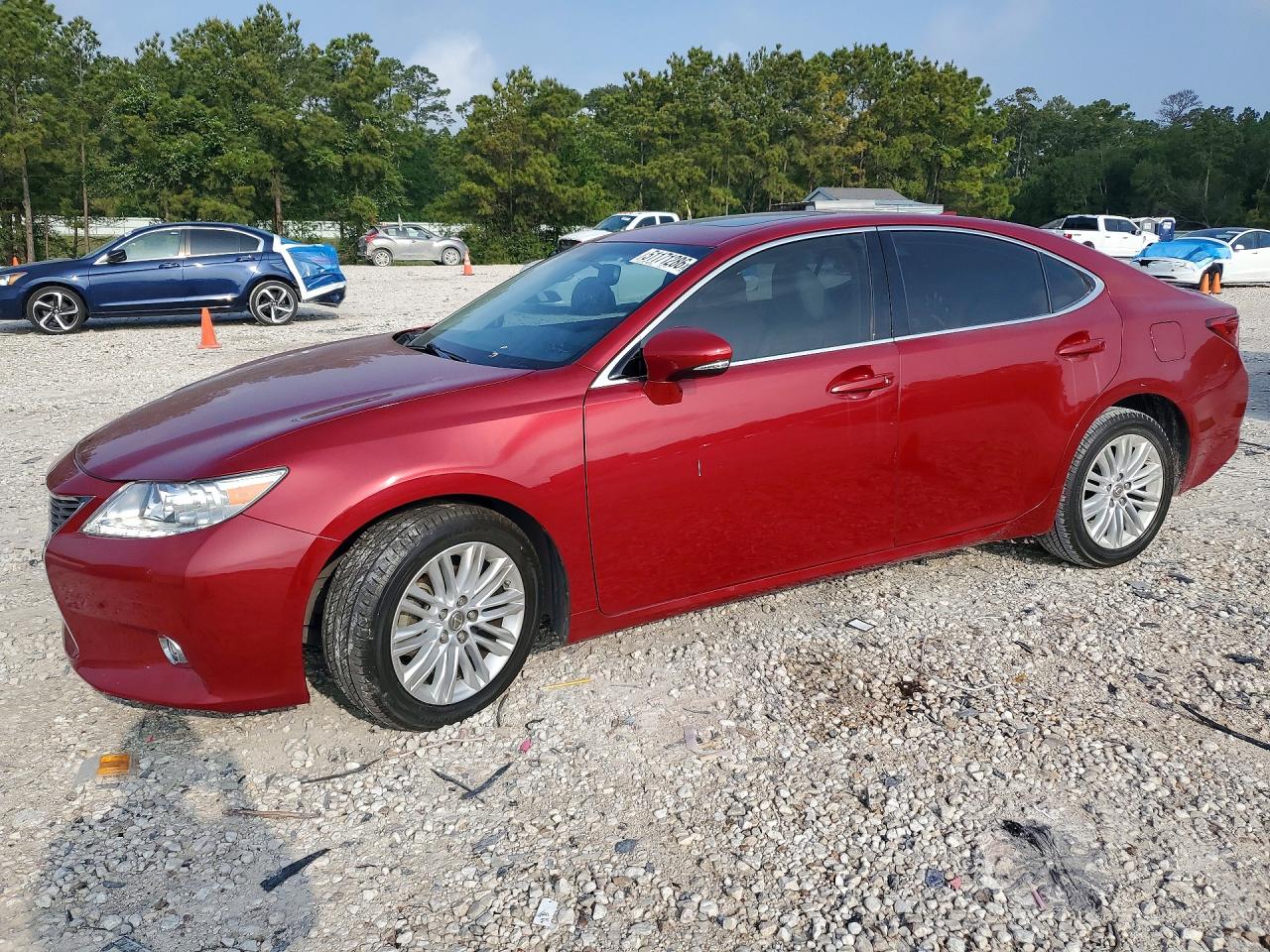 JTHBK1GG4F2185693 · 2015 LEXUS ES