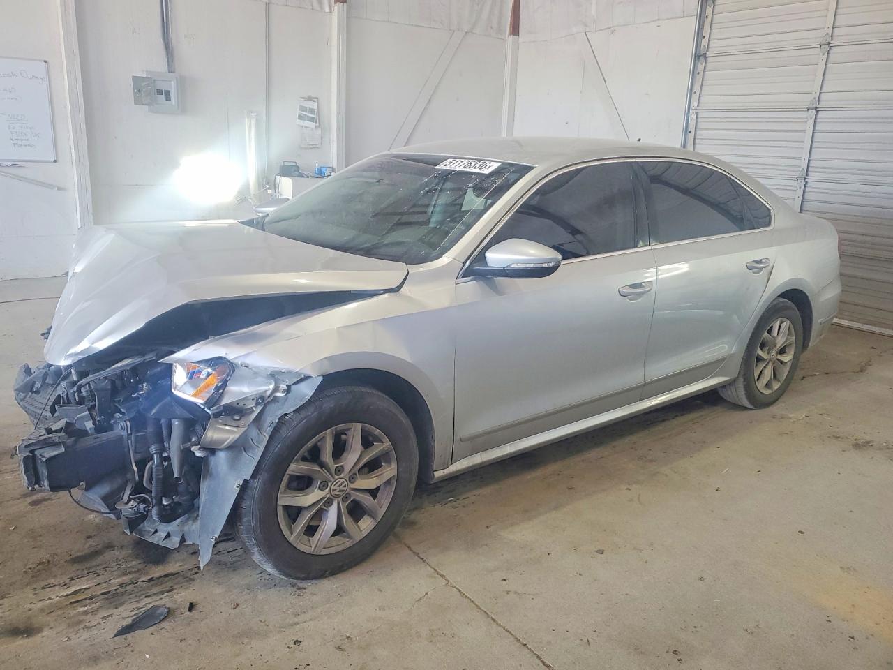 1VWAT7A39GC020363 · 2016 VOLKSWAGEN PASSAT