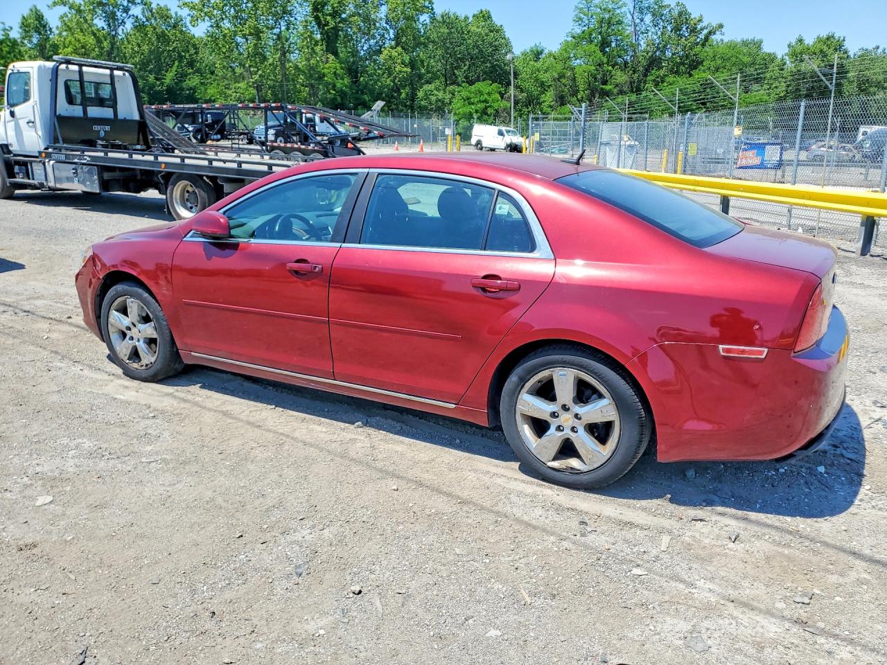 1G1ZD5E17BF238477 · 2011 CHEVROLET MALIBU · 2/12