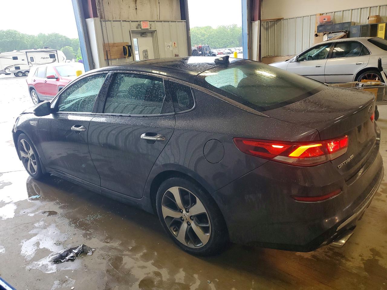 5XXGT4L39KG285138 · 2019 KIA OPTIMA · 2/12