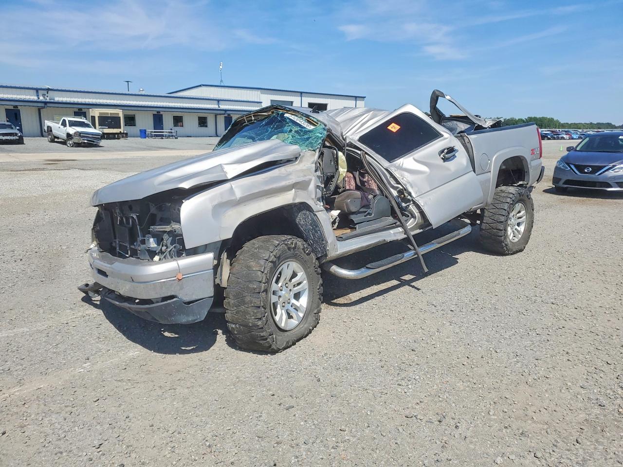 2GCEK13TX61200537 · 2006 CHEVROLET SILVERADO