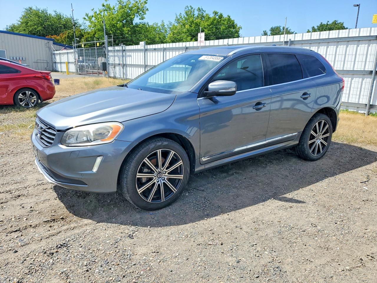 YV440MDM9G2868631 · 2016 VOLVO XC60