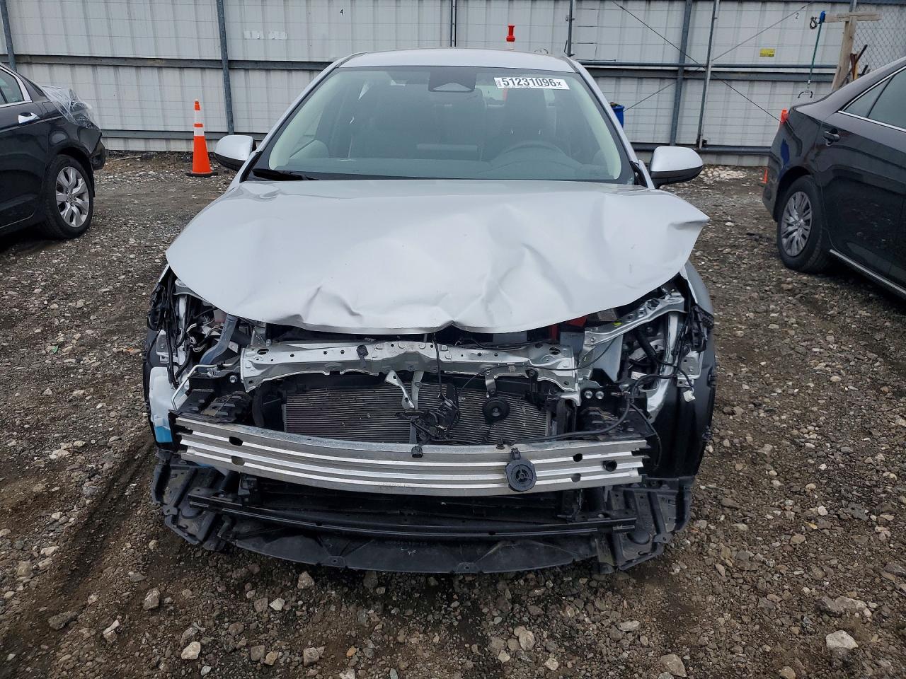JTDBCMFE5SJ041330 · 2025 TOYOTA COROLLA HYBRID · 5/12