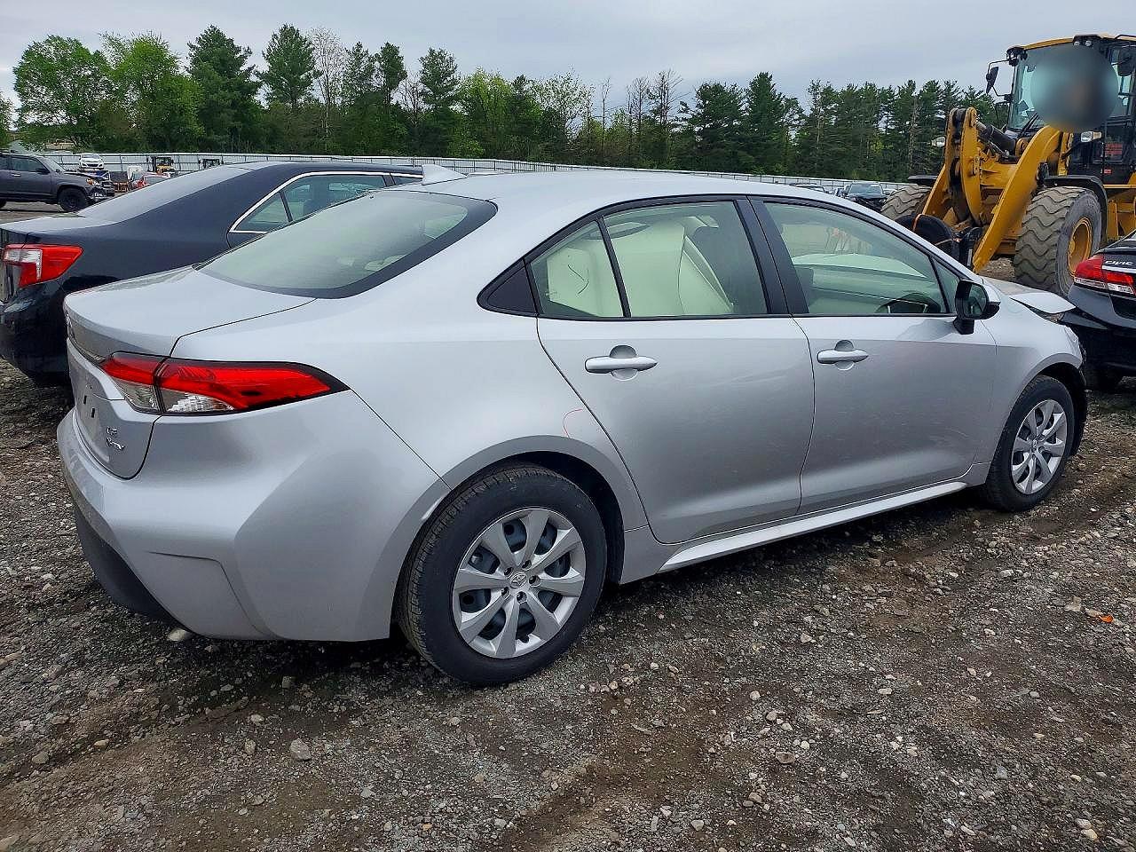 JTDBCMFE5SJ041330 · 2025 TOYOTA COROLLA HYBRID · 3/12