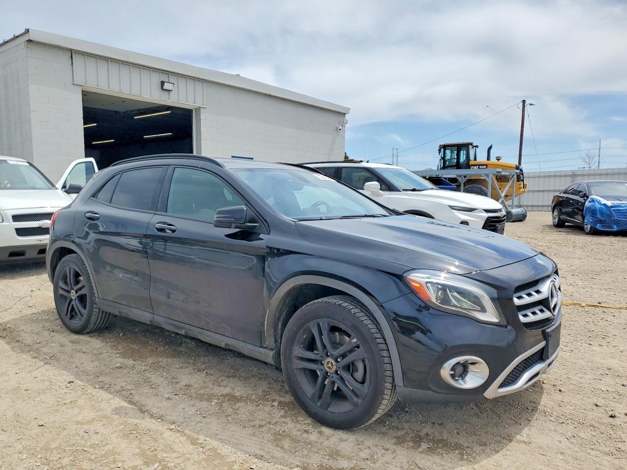 WDCTG4GB5JJ433505 · 2018 MERCEDES-BENZ GLA · 4/13