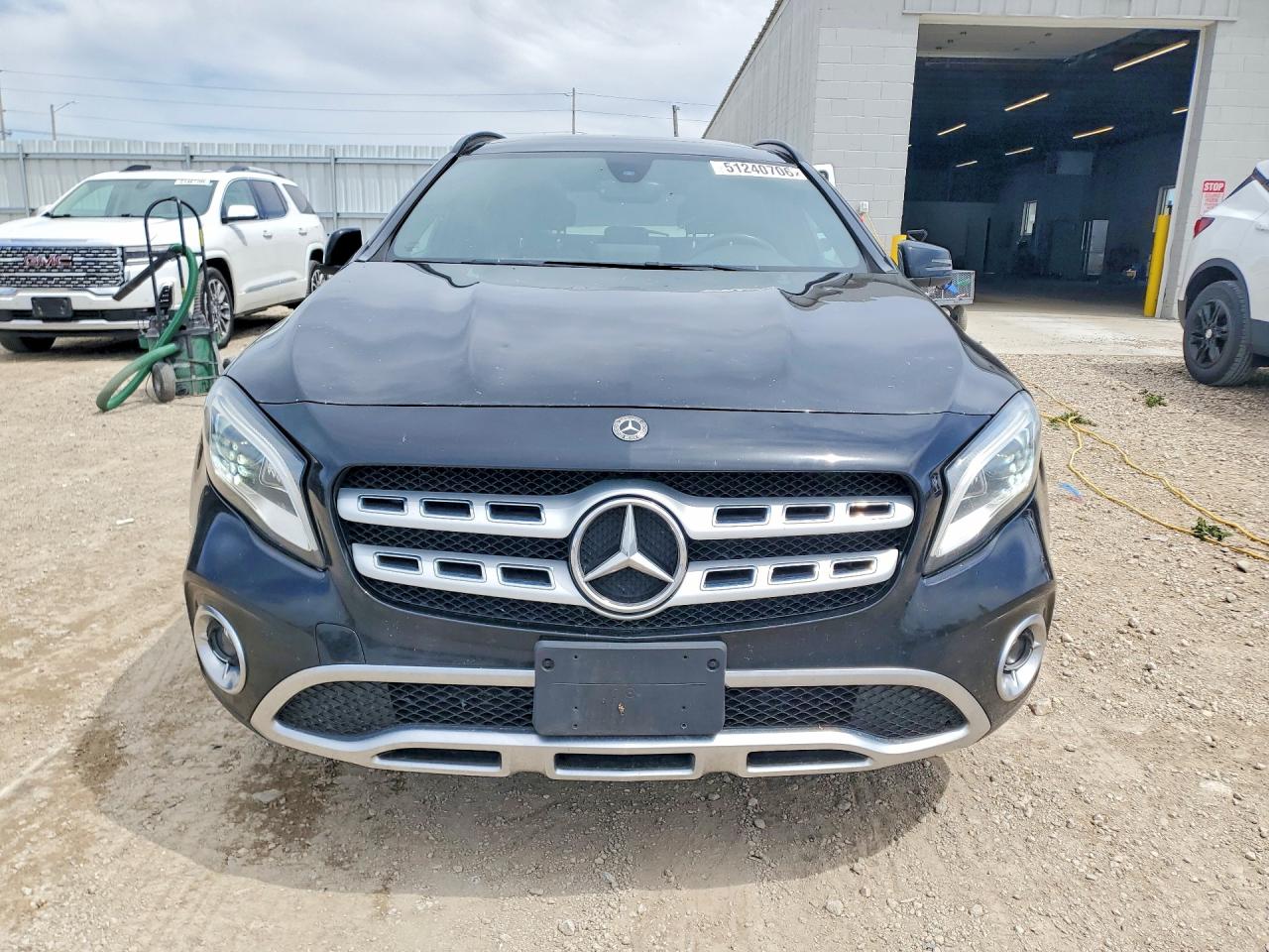 WDCTG4GB5JJ433505 · 2018 MERCEDES-BENZ GLA · 5/13