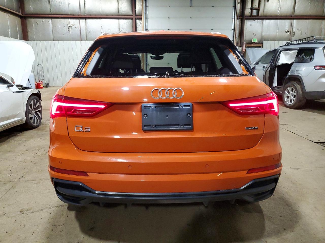 WA1EECF38K1087034 · 2019 AUDI Q3 · 6/13