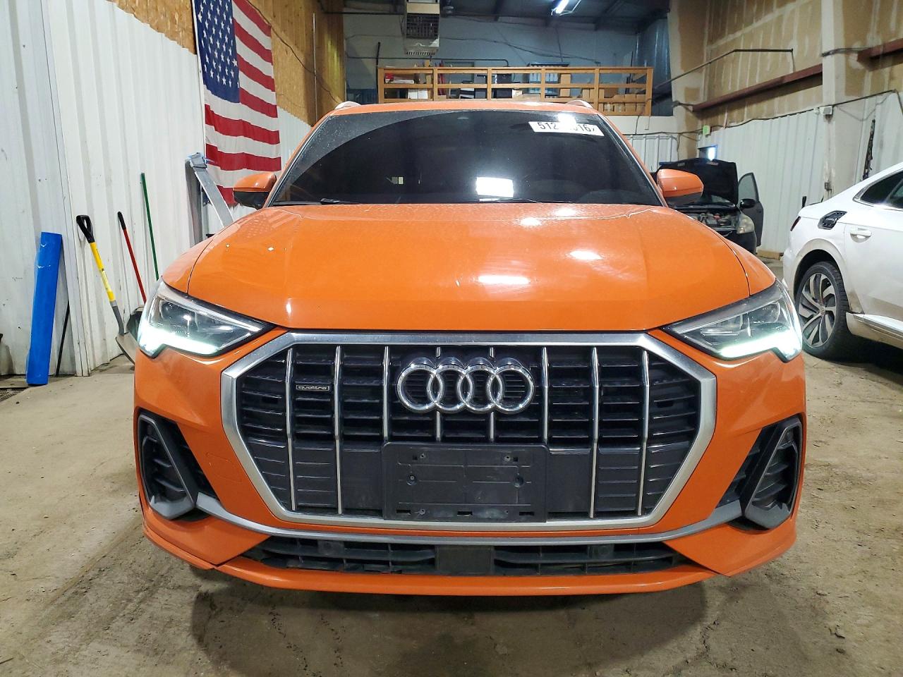 WA1EECF38K1087034 · 2019 AUDI Q3 · 5/13