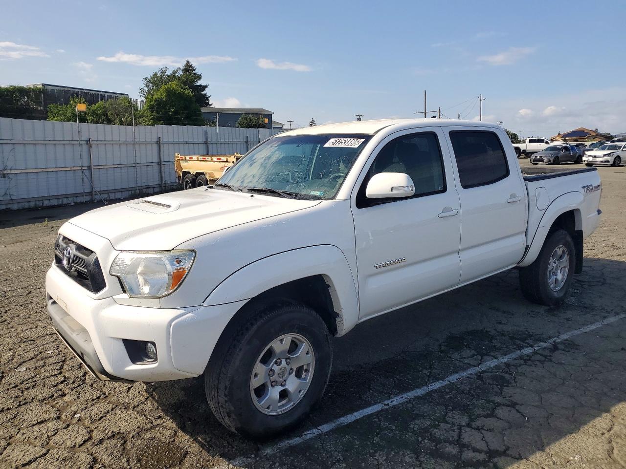 2014 TOYOTA TACOMA