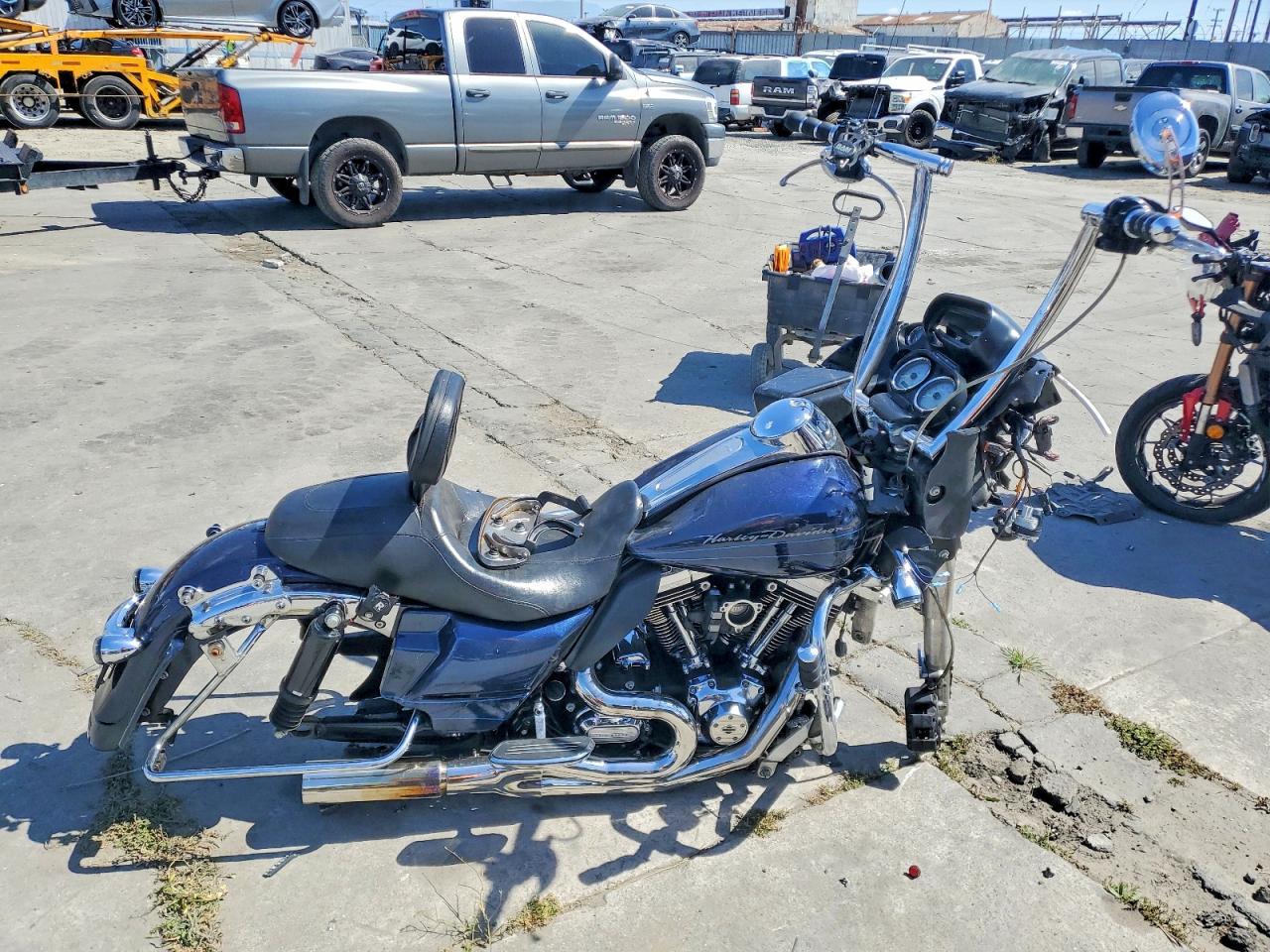 1HD1KHM15DB694399 · 2013 HARLEY-DAVIDSON FLTRX