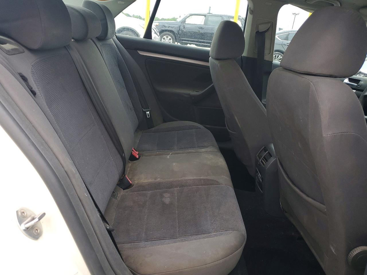 3VWPF71K37M081084 · 2007 VOLKSWAGEN JETTA · 10/12